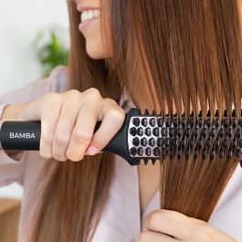 Cecotec 04286 Utensilio de Peinado: Cepillo Alisador de Pelo Caliente Negro con Placa Cerámica, 56W de Potencia y Control por Botones Cecotec 04286 Utensilio de Peinado: Cepillo Alisador de Pelo Caliente Negro con Placa Cerámica, 56W de Potencia y Control por Botones