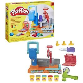 Play-Doh F9141 Banco de Herramientas con Martillo, Destornillador y Accesorios para Crear Figuras, Edad +3 Años Precio: 18.49999976. SKU: B1JVH4PRKK