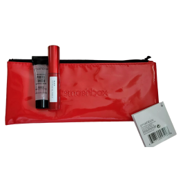 Deluxe Trial Size Set Smashbox: Super Fan, Volumizing, Mascara, Black, 5 ml + Photo Finish, Smoothing, Liquid Primer, 7.1 ml + Textile Makeup Bag, Red Precio: 30.50000052. SKU: B12VHNLPAP
