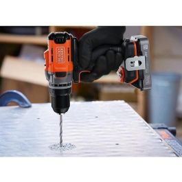 Black&Decker Akku-Bohrschrauber 18V. ohne Akku BCD382XN