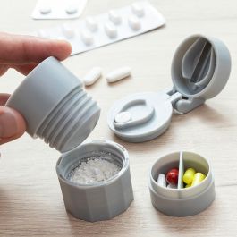 Innovagoods Pastillero con cortador y triturador 5 en 1 fivlok V0103328 - Gris, ABS y acero inoxidable, 5.2x6.5x4 cm
