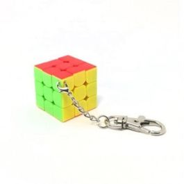 Qiyi Cubo Rubik Llavero 3x3 Plano - Mini Cubo con Giro Suave Precio: 4.79000038. SKU: B1J8QYZ43G
