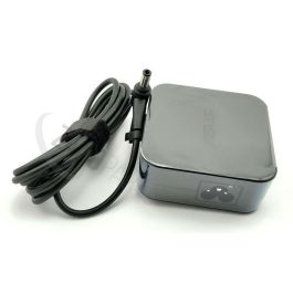Asus ADAPTER 90W 19V 3P (5.5PHI) NO POWER CORD INCLUDED Asus ADAPTER 90W 19V 3P (5.5PHI) NO POWER CORD INCLUDED