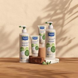 Mustela BEBÉ BIO Crema Hidratante Piel Sensible Cara y Cuerpo 150ml | Glicerina Vegetal y Aloe Vera BIO Vegana