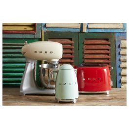 Smeg TSF01RDEU Tostador de Pan para 2 Rebanadas, Color Rojo, Control por Botones, Acero Inoxidable, Función Descongelar y Recalentar, 950W