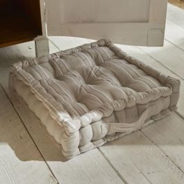 Today TOD1700239488319 Cojín de suelo HOY CHARME Estampado Berenice 40 x 40 x 10 cm Precio: 24.58999994. SKU: B18Y89G76R