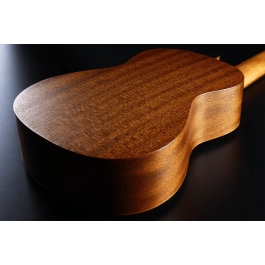 LAG Ukelele Tiki Uku Concert Sapele Palo de Rosa Indonesio Funda Incluida