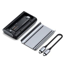 Satechi USB4 NVMe SSD Pro Enclosure para M.2 NVMe, 40Gbps, Compatible Thunderbolt 4/3, Aluminio, Instalación sin Herramientas