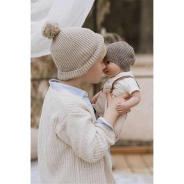 Muñecas Arias Muñeca Elegance Iria 45 cm Marrón con 14 Sonidos, Magnética, Función Try Me y Pilas Incluidas Muñecas Arias Muñeca Elegance Iria 45 cm Marrón con 14 Sonidos, Magnética, Función Try Me y Pilas Incluidas