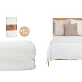 Colcha Cama Geometrico Blanco 180X260Cm Giftdecor (4 Unidades) Precio: 91.50000035. SKU: B1F3JDE523