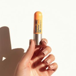 Isdin Fotoprotector Labial SPF30 4 gr Precio: 7.49999987. SKU: S0591727