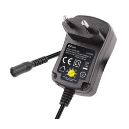 Nimo Alimentador electrónico 12V 600mA 7,2W selector regulable 3V a 12V con 6 clavijas intercambiables Precio: 9.5000004. SKU: S7914797
