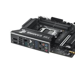 ASUS TUF GAMING B850M-PLUS WiFi Placa Base Gaming AMD B850 Zócalo AM5 micro ATX DDR5 Wi-Fi 6E 2.5GbE
