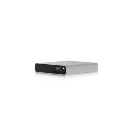 Ubiquiti UCK-G2-SSD CloudKey+ con SSD 1TB, Escritorio/Rack, PoE, Panel OLED y Procesador ARM Cortex-A53 Precio: 242.58999963. SKU: B17N8Z37GR