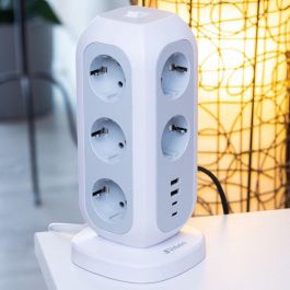 Verbatim Regleta de Enchufes con 11 Tomas, 2 USB-C, 2 USB-A, Interruptor y Cable de 2m, Blanco