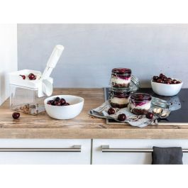 Leifheit 37211 Deshuesador de Cerezas Cherrymat - Separación Limpia, Rápida y Fácil - Procesa hasta 15 kg - Blanco