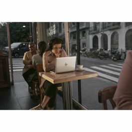 Laptop HP B05DME8Q#ABE