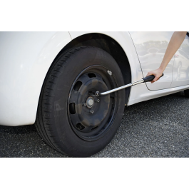 Aeg Llave Telescópica para Ruedas con Mango Extensible 17/19mm