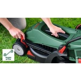 Cortacésped Bosch UniversalRotak 34V-26 (1300 W, ancho de corte: 34 cm, recolector de césped de 40 litros) Cortacésped Bosch UniversalRotak 34V-26 (1300 W, ancho de corte: 34 cm, recolector de césped de 40 litros)