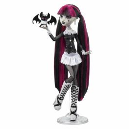 Monster High Muñeca Draculaura Colección Reel Drama. Diseño en Blanco y Negro, Juguete para Niñas y Niños. Edad Mínima Recomendada: 6 Años.