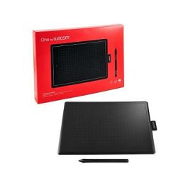 Wacom One by Wacom - Tableta Digitalizadora con Lápiz Sin Batería, Área de Trabajo 216 x 135 mm, Resolución 2540 LPI, USB, Color Negro/Rojo
