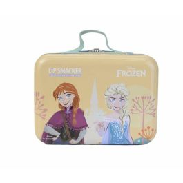 Markwins Maletín Metálico de Maquillaje Frozen para Niñas - Labiales, Brillos, Esmaltes y Accesorios - 14x8x19 cm - Edad 3+ Markwins Maletín Metálico de Maquillaje Frozen para Niñas - Labiales, Brillos, Esmaltes y Accesorios - 14x8x19 cm - Edad 3+
