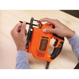 Black + Decker Sierra de calar KS701 - 520 W - Profundidad de corte: 70 mm