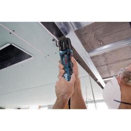 Herramienta multifunción BOSCH Starlock plus 300 W GOP30-28 con 1 hoja de madera y metal Herramienta multifunción BOSCH Starlock plus 300 W GOP30-28 con 1 hoja de madera y metal