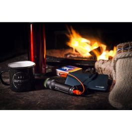 GP CR41 Linterna Táctica Recargable Exterior 650 lúmenes, IPX7 Impermeable, 40 horas de Autonomía, Incluye Batería