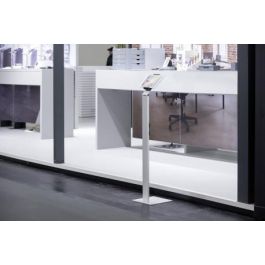 Durable Soporte de Suelo para Tablet con Diseño Elegante y Estabilidad Profesional