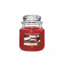 Yankee Candle Classic Medium Jar Candles Scented Candle Letters To Santa 411 gr Precio: 26.49999946. SKU: B1CCSSPQE3