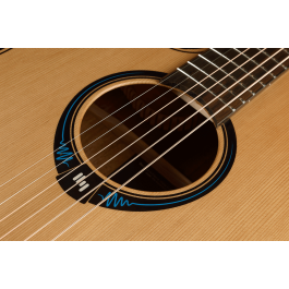 LAG Guitarra Acústica Dreadnought Hyvibe 10 A/E Cutaway para Zurdos con Funda Delux