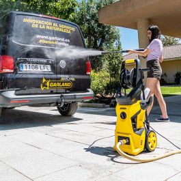 Garland Limpiadora de agua a presión Ultimate 317e 2200W 45-0050, 170 bar, con manguera 8m, depósito jabón, pistola, lanza y cepillo
