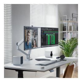 Alogic Monitor Clarity Pro Max 32" UHD 4K con Webcam Integrada de 8MP y Carga 65W