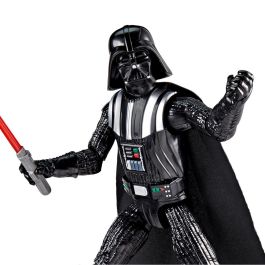 Hasbro G2686 Figura Titan Series de Darth Vader de Star Wars - Figura de Acción de 30 cm con 9 Puntos de Articulación y Sable de Luz