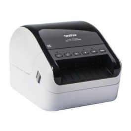 Impresora de Etiquetas Brother QL-1110NWBC/ Térmica/ Ancho etiqueta 103mm/ USB-WiFi-Bluetooth-Ethernet/ Blanca y Negra Impresora de Etiquetas Brother QL-1110NWBC/ Térmica/ Ancho etiqueta 103mm/ USB-WiFi-Bluetooth-Ethernet/ Blanca y Negra