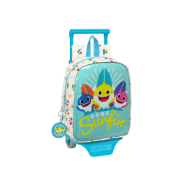 Mochila Escolar con Ruedas Baby Shark Surfing Azul Blanco 22 x 27 x 10 cm Precio: 21.78999944. SKU: B1JRWPJPHJ