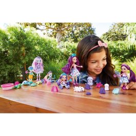 Muñeca Royal Enchantimals Super Pack Familias Hcf94 Mattel