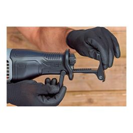 Black+Decker Sierra de Sable BES301-QS 750W con Velocidad Variable y Corte de hasta 150mm en Madera