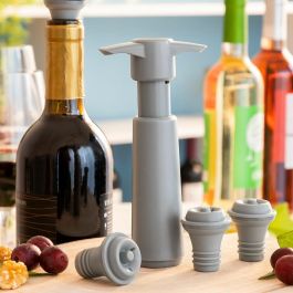 Bomba de Vacío y Tapones para Vino Winuum InnovaGoods (4 tapones)