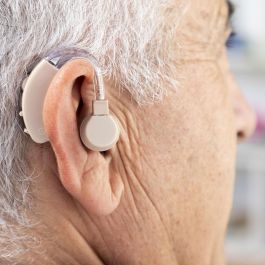 Amplificador de Sonido Retroauricular con Accesorios Welzy InnovaGoods 1 unidad Precio: 12.50000059. SKU: V0103559