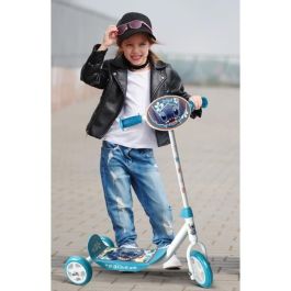 Patinete de 3 ruedas - DISNEY - STITCH - Regulable en altura - Amplia plataforma antideslizante - Asas antipellizcos Patinete de 3 ruedas - DISNEY - STITCH - Regulable en altura - Amplia plataforma antideslizante - Asas antipellizcos