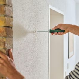 Bosch BOS4053423254099 Destornillador de trinquete con punta, mecanismo de 36 dientes, portapuntas magnético y mango de agarre suave