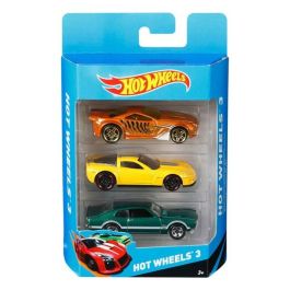 Hot Wheels Box 3 Cars - Paquete 3 Mini Vehículos de Colección Surtidos, Juguete para Niños +3 Años, Temas y Modelos Aleatorios
