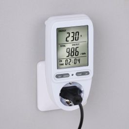 Grundig Monitor de Energía para Enchufes Domésticos, Medidor de Consumo Eléctrico 3680W 16A 250V con Memoria 7x7.5x14.5cm