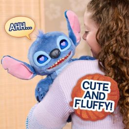 JUST PLAY Peluche Interactivo Disney Stitch 30cm con Ojos LED y Funciones de Sonido