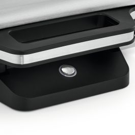 WMF Sandwichmaker Lono 0415150011 – 800W, Antiadherente, Fácil de Limpiar, Acero Inoxidable, Negro/Plata