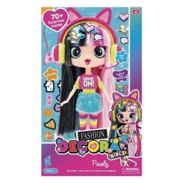 Toy Partner Muñeca Decora Fashion 28 cm con Más de 70 Sorpresas y Pegatinas con Relieve - Modelos Surtidos Precio: 34.50000037. SKU: B12XZAPHH3