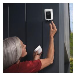 Amazon Spotlight Cam Pro Battery Cámara de Seguridad IP Inalámbrica Exterior Color Blanco