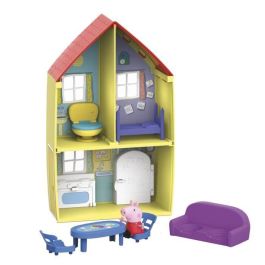 Hasbro F2167 Peppa Pig Casa Familiar Playset con 6 Accesorios: Cama, Sofá, Mesa. Puertas Horno/Nevera. Niños +3 Años